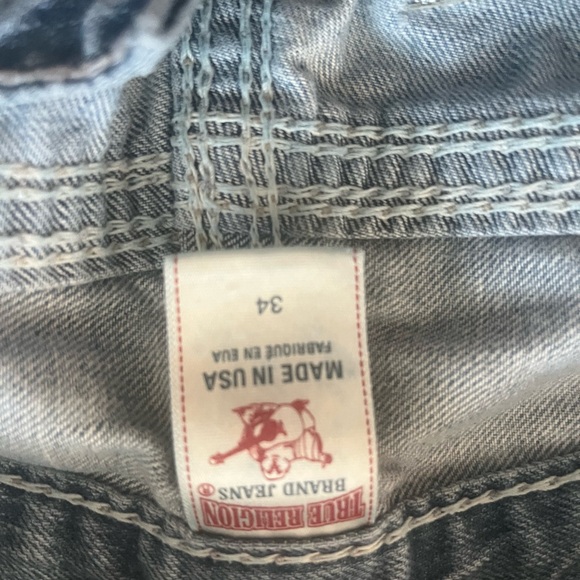 True Religion Classic Blue Jeans with Signature Pocket - Picture 5 of 10